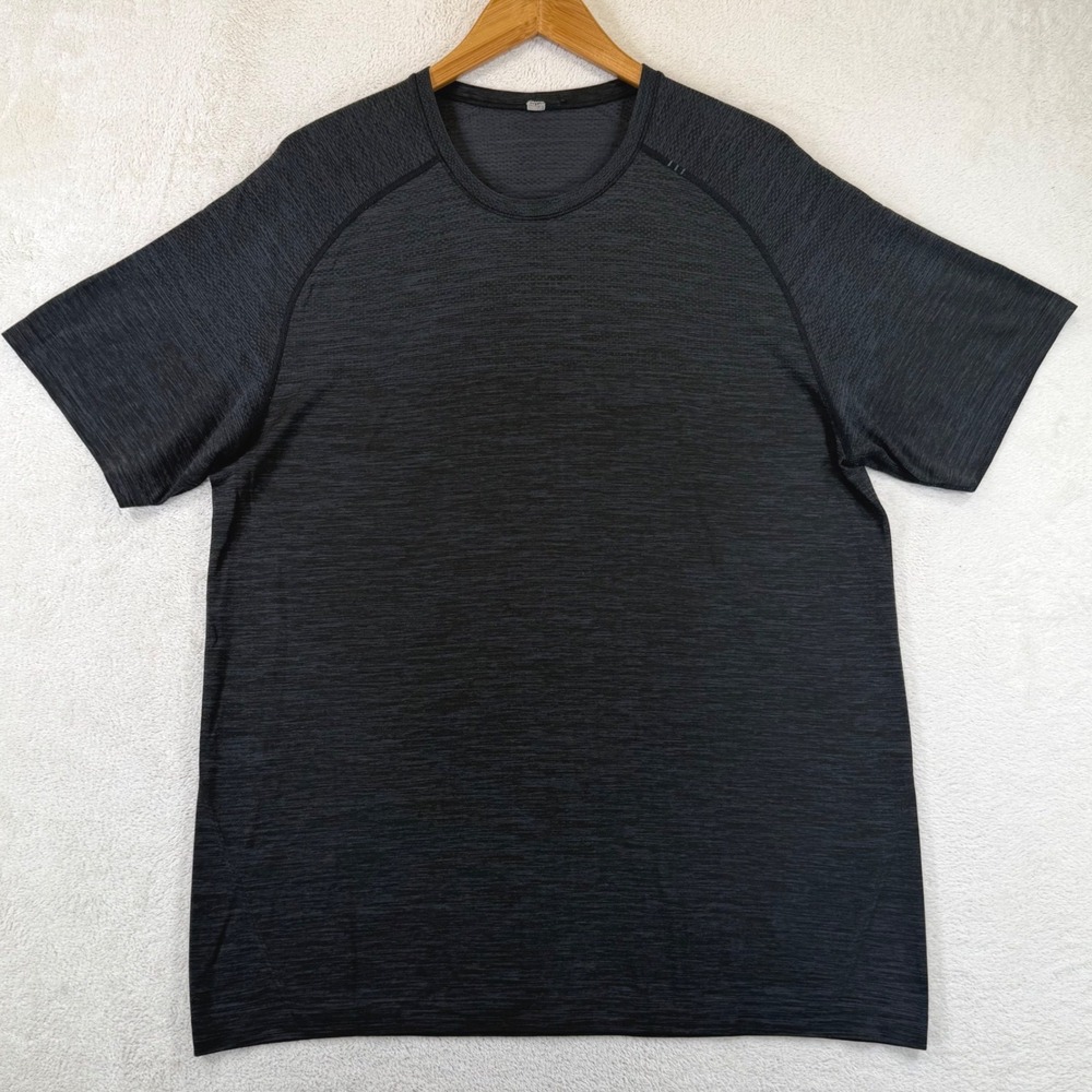 Lululemon Mens Metal Vent Tech Short Sleeve Shirt Gray Space Dye XL